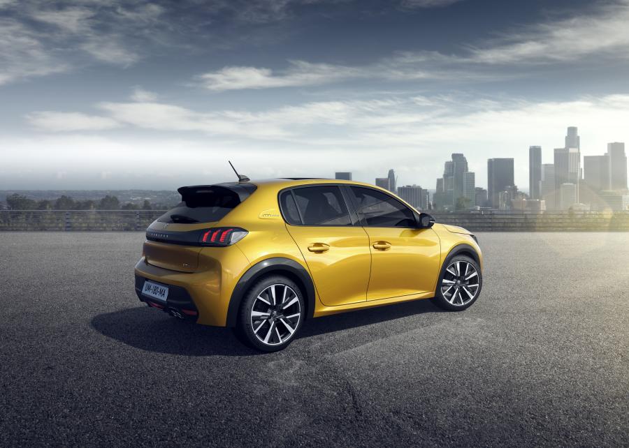  Peugeot 208 GT-Line 2019 года  (WW) (фото 16 из 56)
